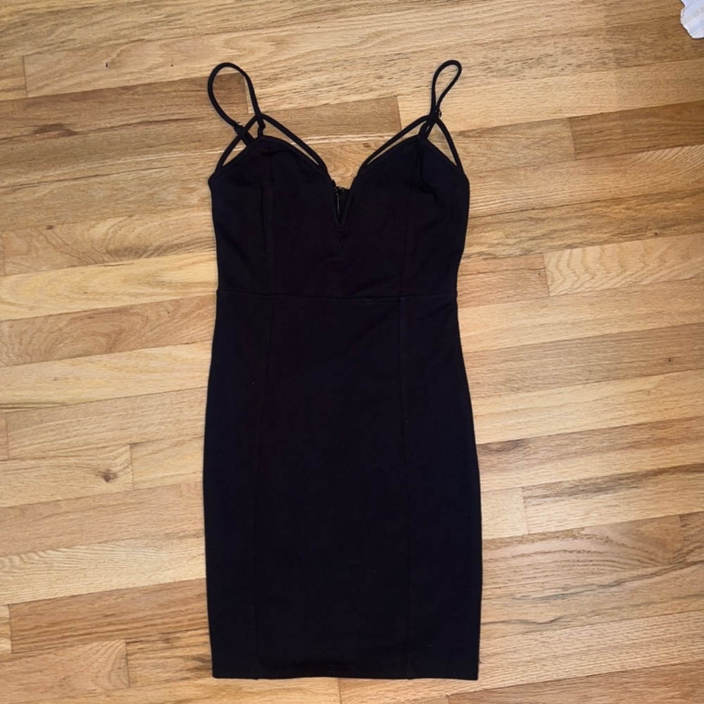 FOREVER21 Black mini dress